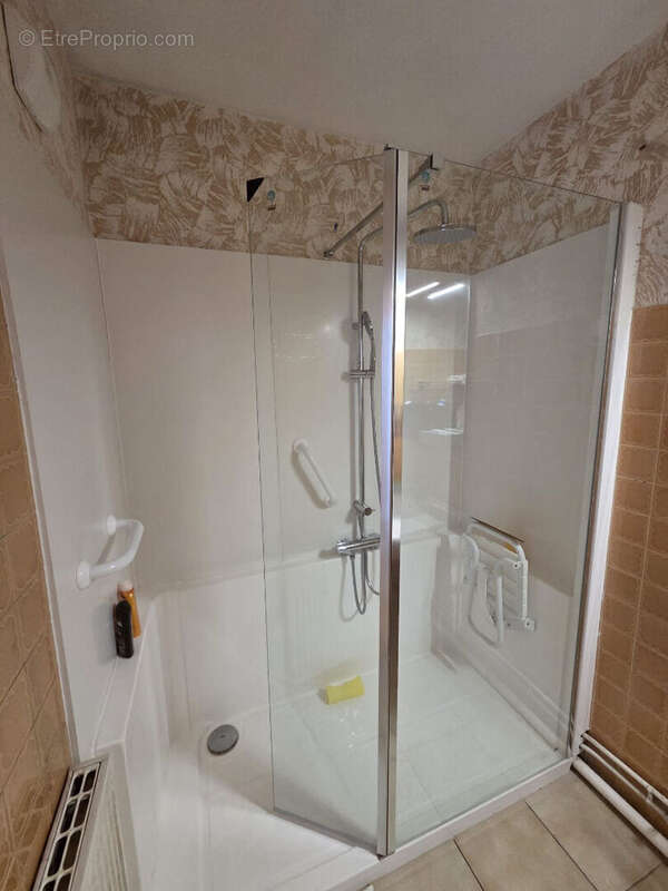 Appartement à LYON-8E