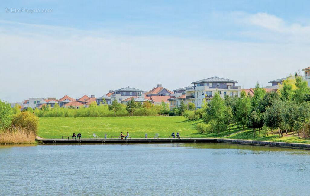 Appartement à BUSSY-SAINT-GEORGES