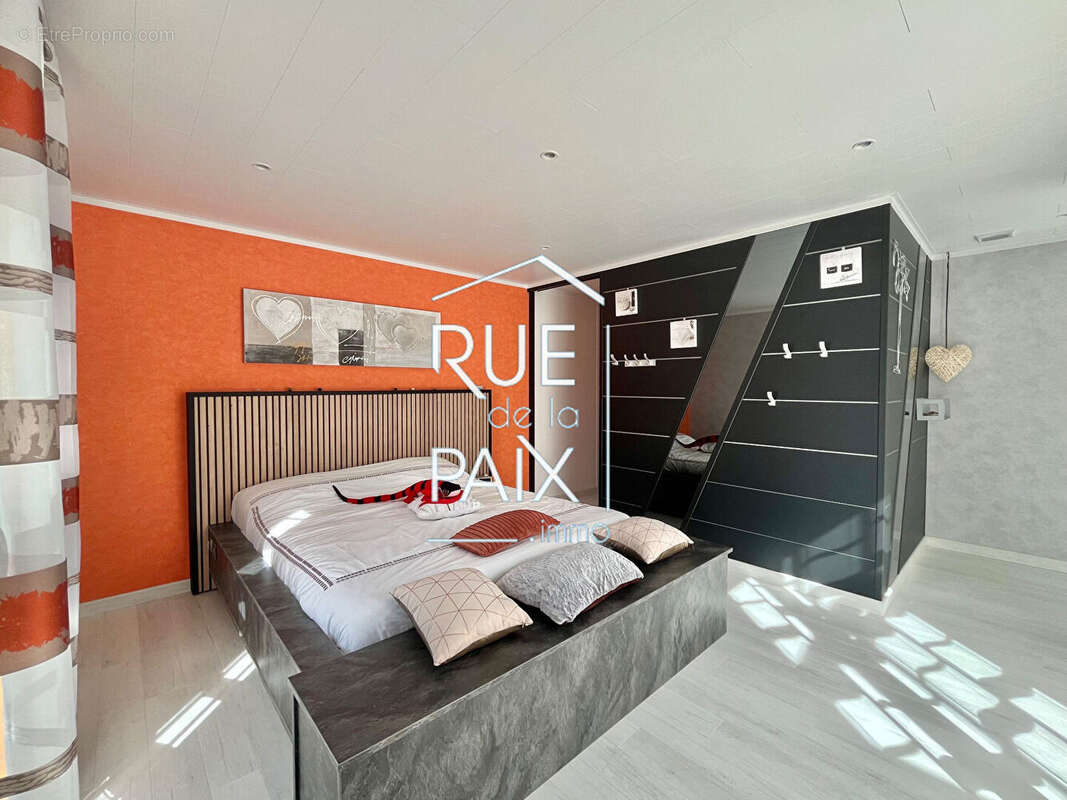 Maison Parthenay - 211.22 m2 - 4327m² terrain - photo 11