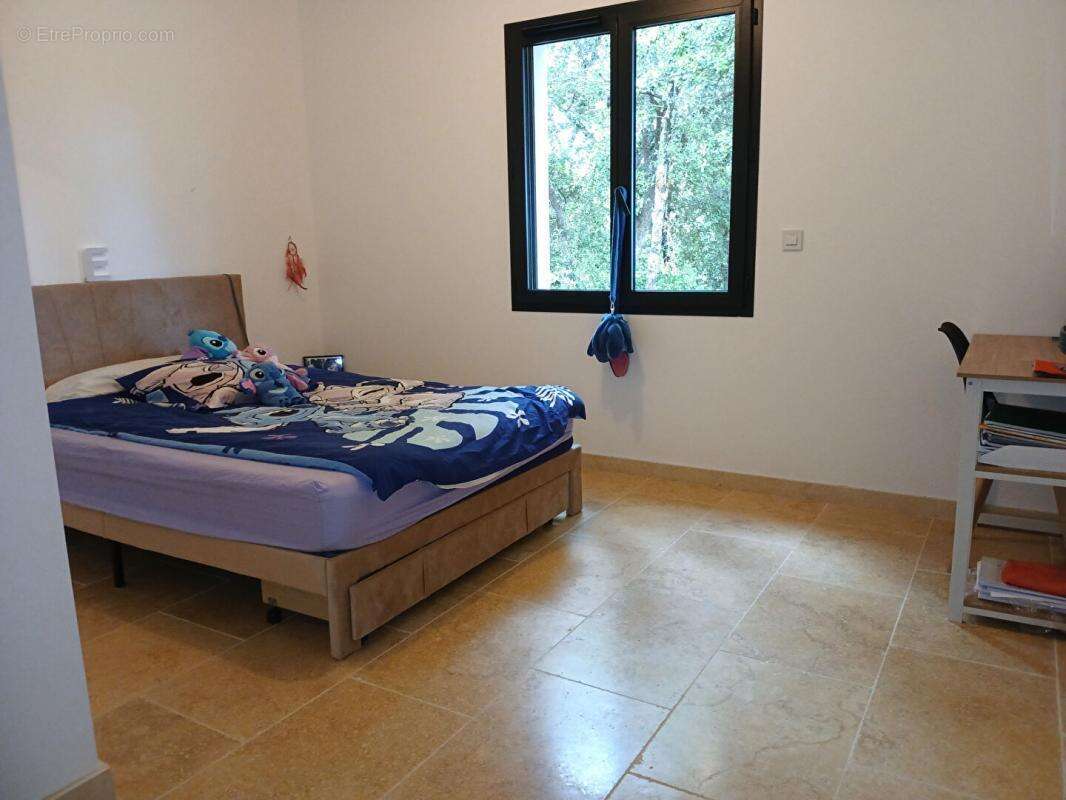 Maison à MONTFORT-SUR-ARGENS