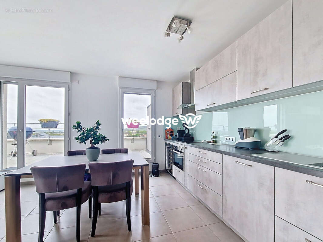 Appartement à JOUY-LE-MOUTIER