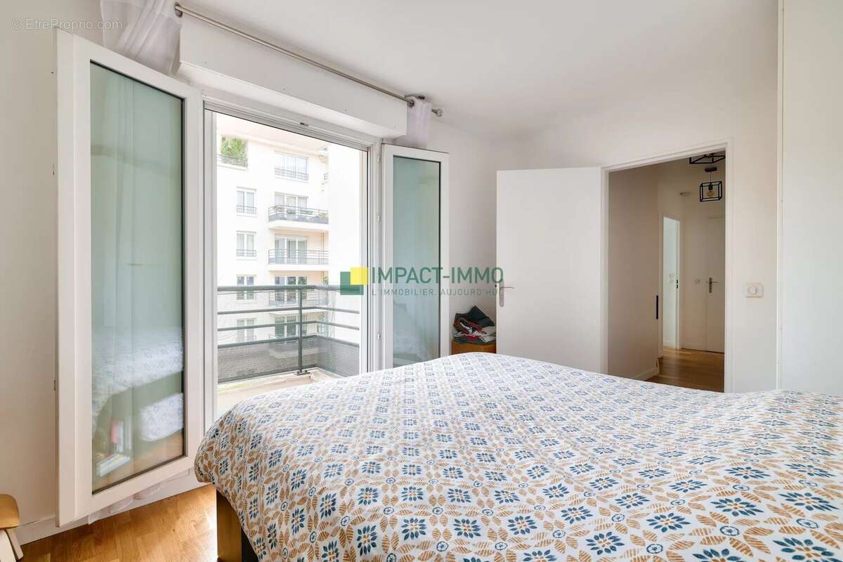 Appartement à COLOMBES