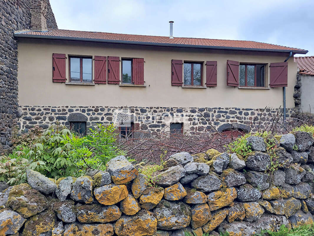 Maison à BAINS