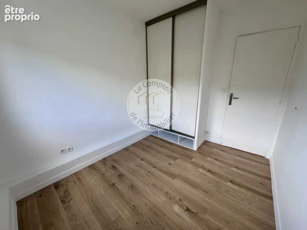 Super rouvière : t4 rénové avec vue mer exceptionnelle - photo 10