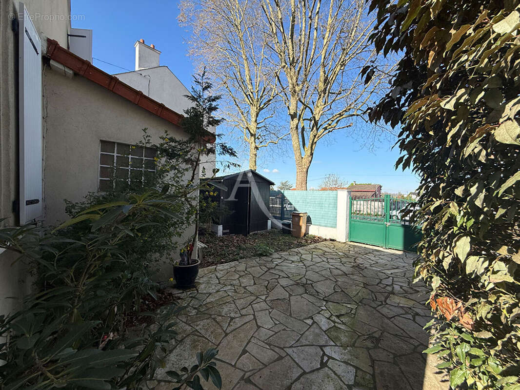 Maison à NOISY-LE-GRAND