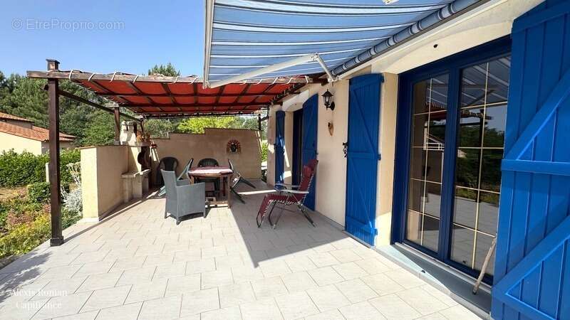 Plain-pied 148 m², DPE A sur 3 700 m² de terrain – Géothermie, double garage et jardin clos - photo 10