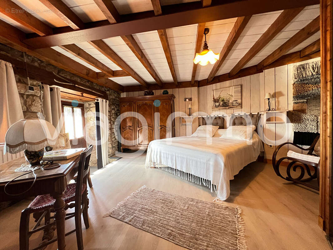 Maison, Chalmazel, 8 pièces, 200 m² - photo 6