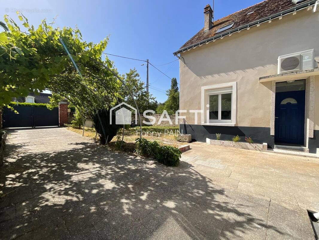 Photo 1 - Maison à MONTLOUIS-SUR-LOIRE