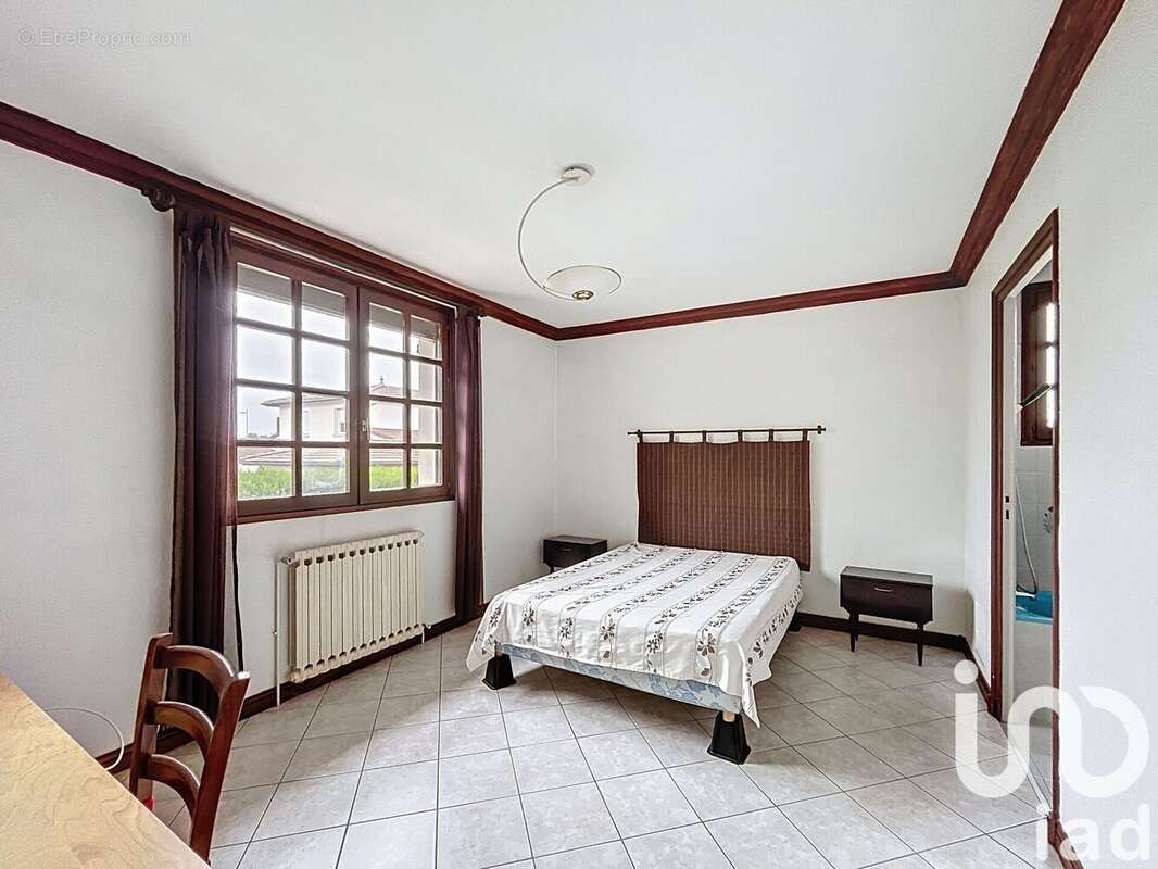 Photo 3 - Maison à GENAS