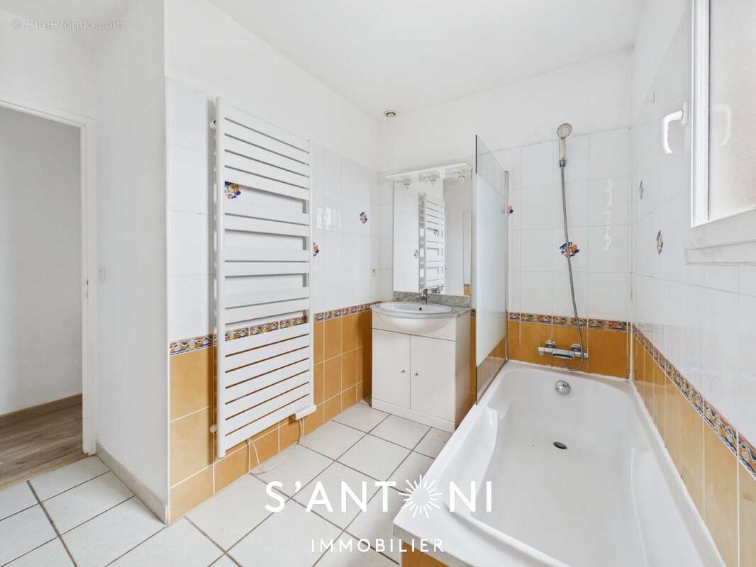 Maison meze t4 sur parcelle de 300 m² - photo 6