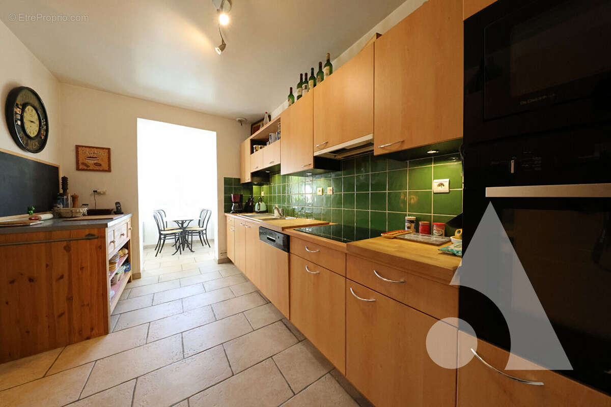 Maison à SAINT-PIERRE-DU-PERRAY