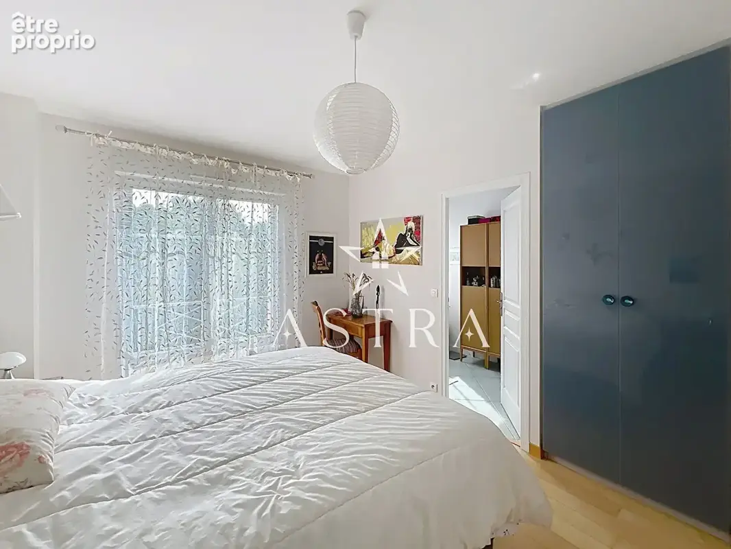 Antony Maison de 2003 prête à vivre, 180 m² habitables, 510 m² de terrain - photo 10
