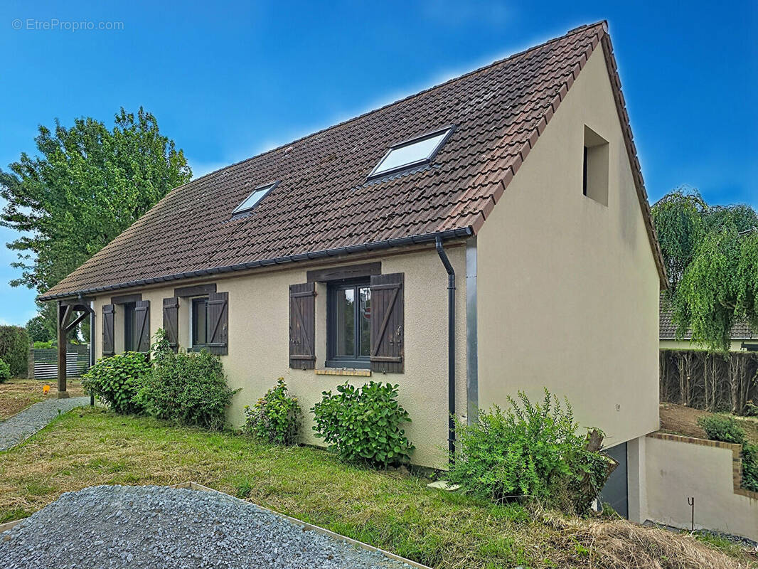 Maison à FRANQUEVILLE-SAINT-PIERRE