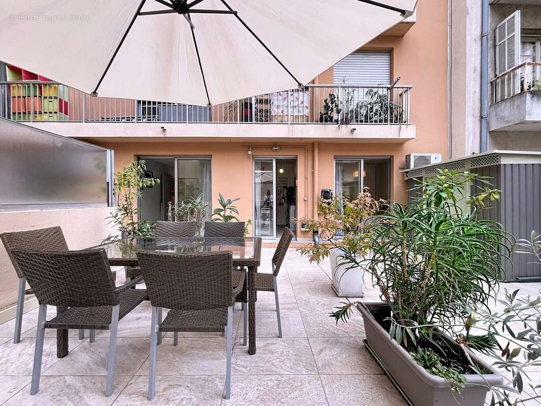 Appartement à NICE