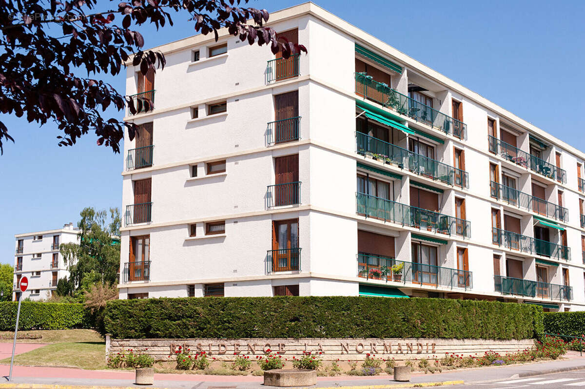Appartement Bois d'Arcy 4 pièces 75.18 m², 3 chambres, cave et GARAGE - photo 16