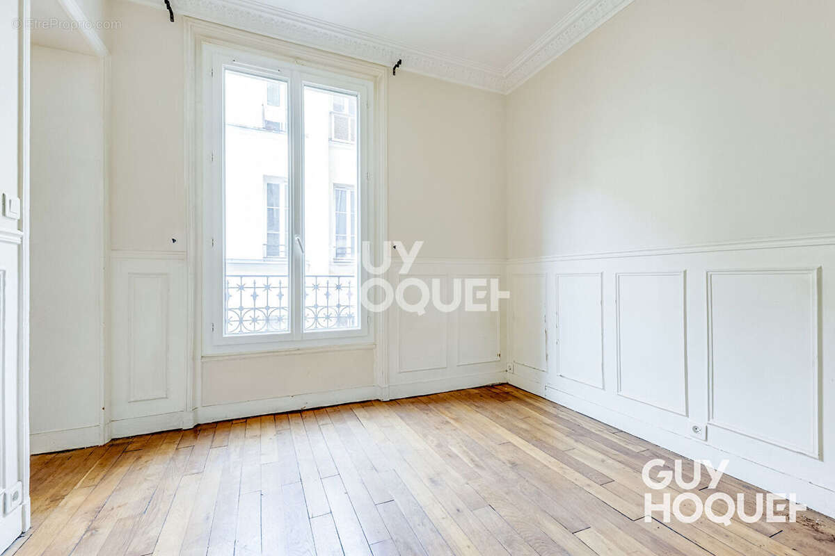Appartement à PARIS-20E