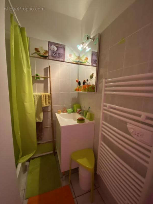 Maison à MOULINS-LA-MARCHE