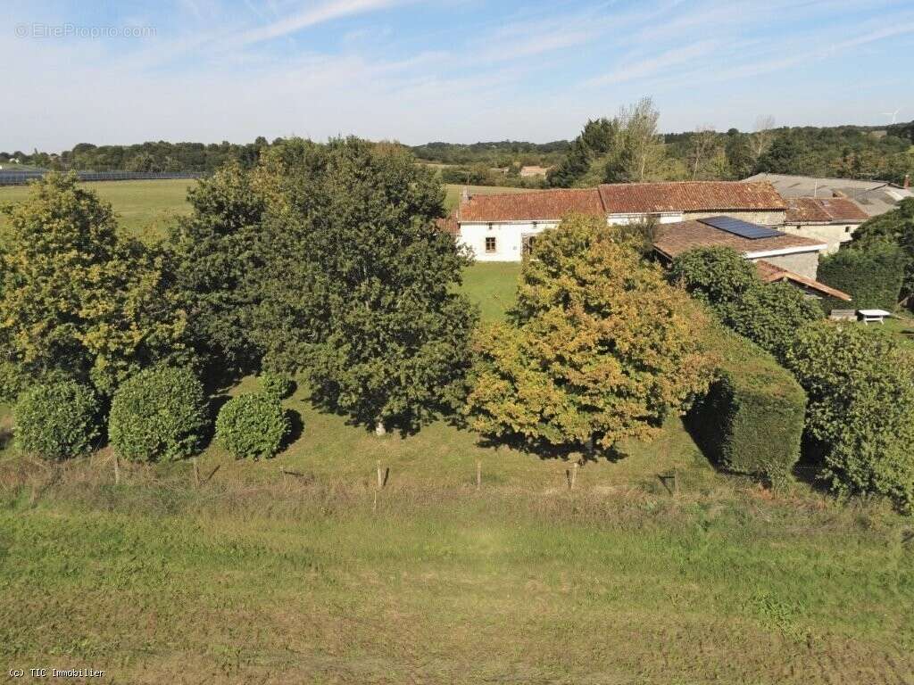 Maison de Campagne avec Dépendance 10 Minutes de Champagne-Mouton - photo 29