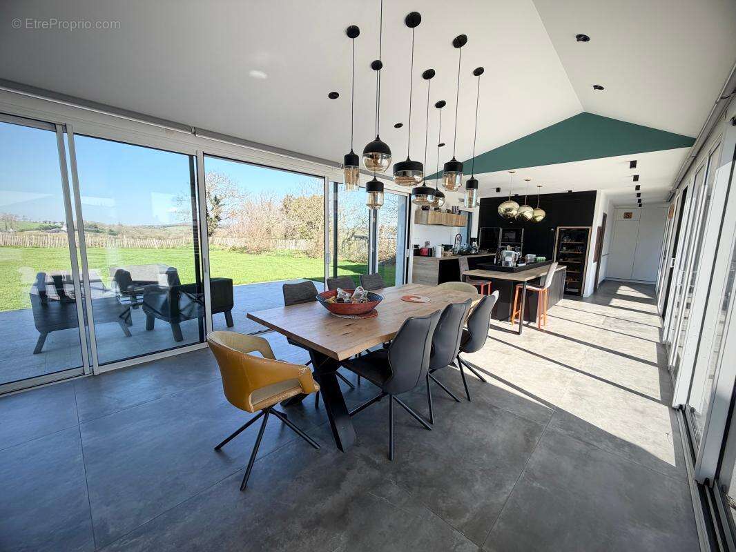 Plouarzel Maison contemporaine 260m2 avec espace jaccuzi - photo 2