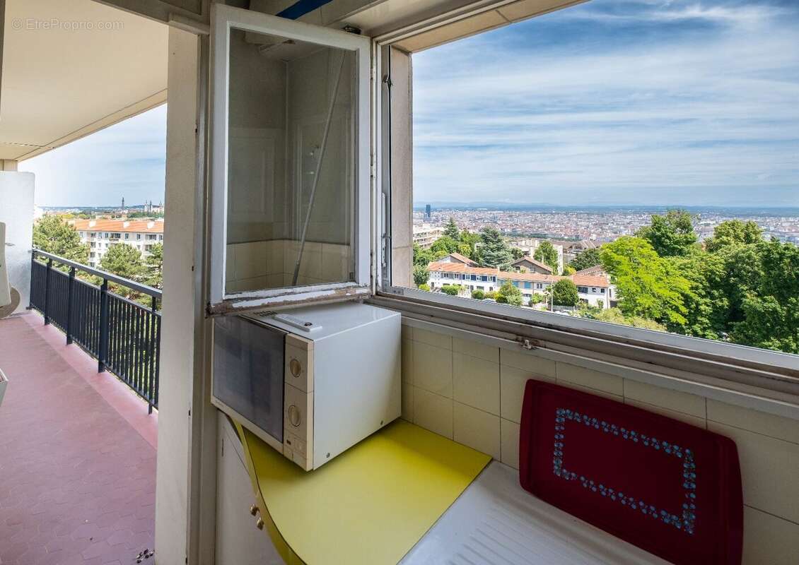 Appartement à LYON-5E