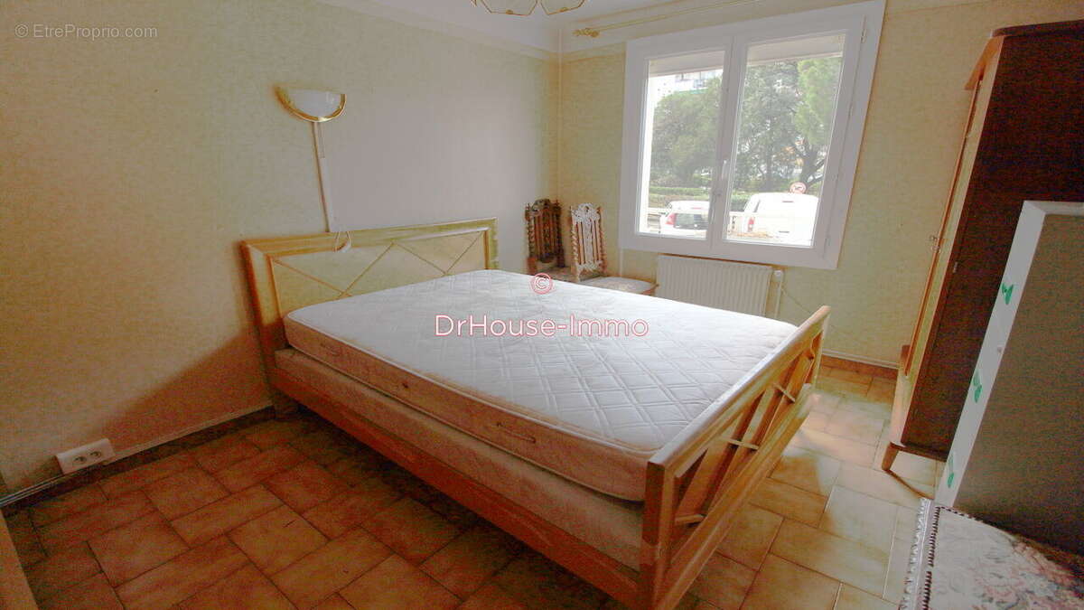 Appartement à MARSEILLE-9E