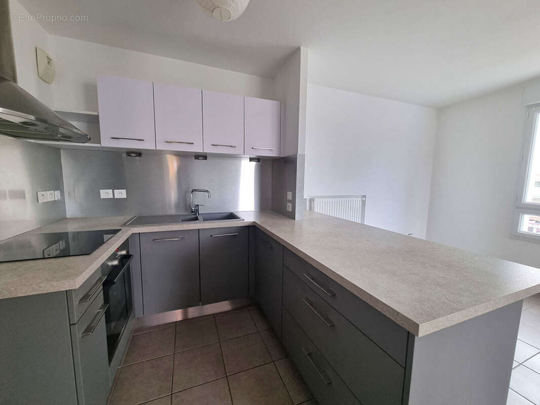 Appartement à SAINT-SEBASTIEN-SUR-LOIRE