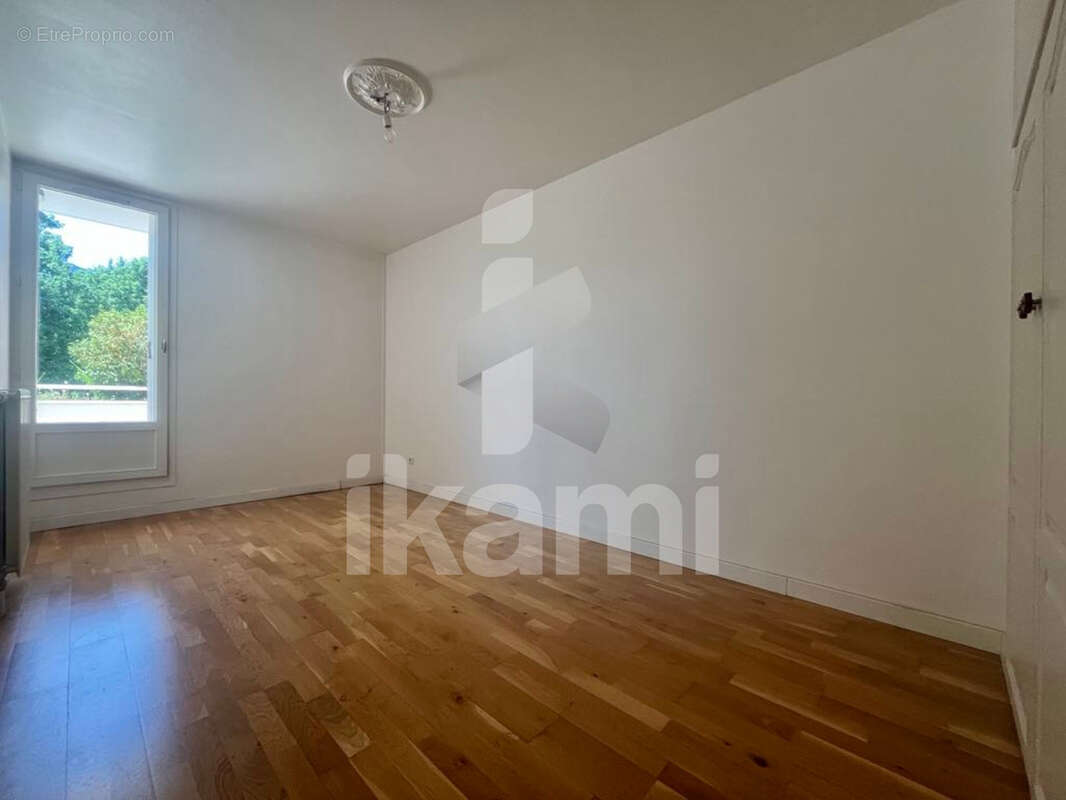 Appartement à SAINT-EGREVE