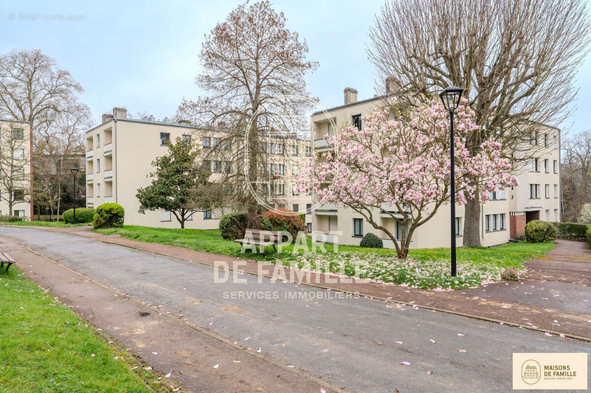 Appartement à LOUVECIENNES