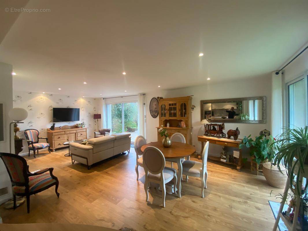 Maison à SAINT-RENAN