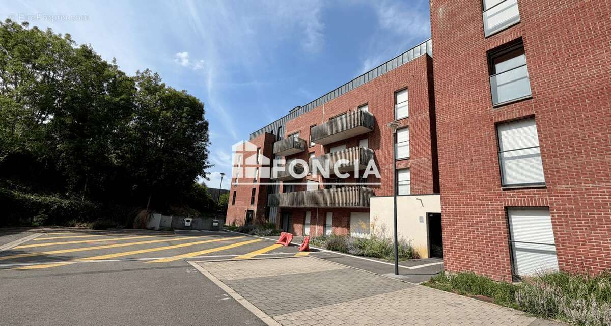 T2 en résidence récente avec balcon et garage fermé - photo 7