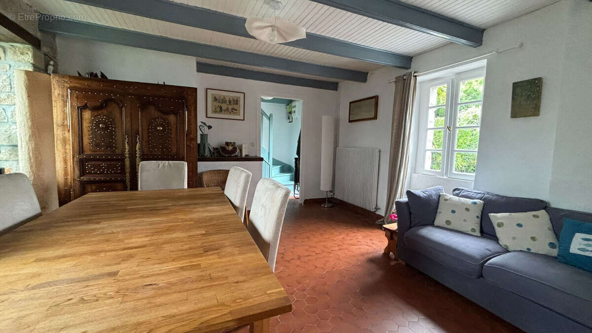 Maison à PLONEOUR-LANVERN