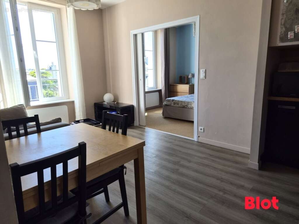 Appartement 29 m² à Dinard  - photo 4