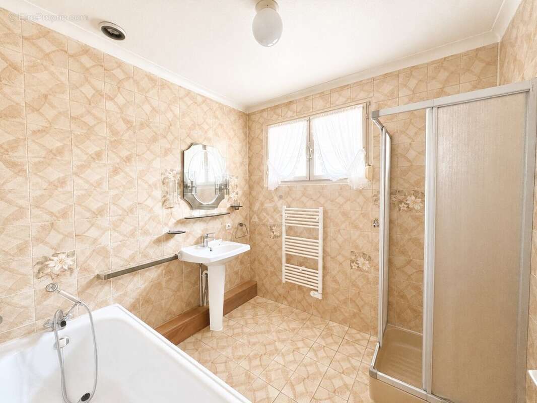 Maison 90 m² à Conflans-En-Jarnisy  - photo 6