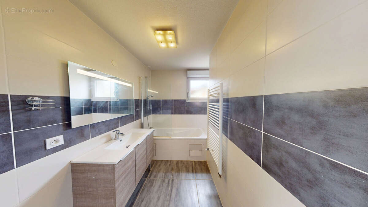 Appartement à GRENOBLE