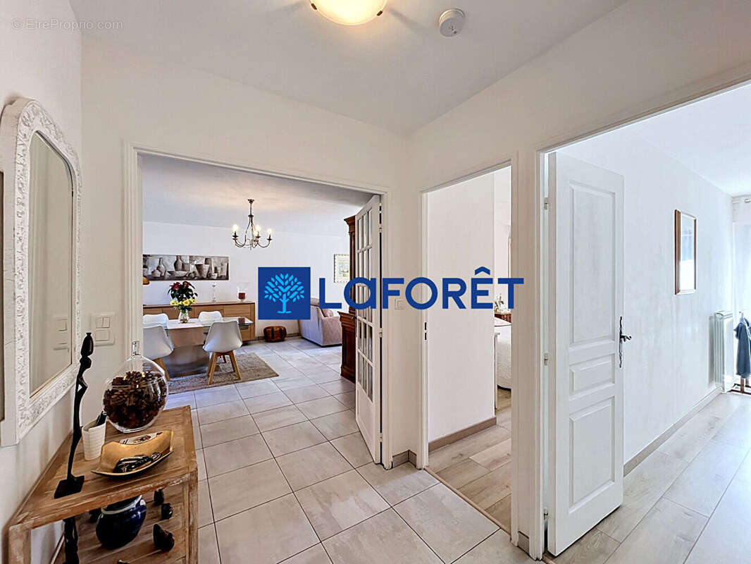 Appartement à LE PRADET