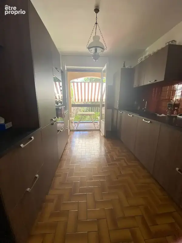 Appartement 96 m² avec terrasse et garage - photo 4