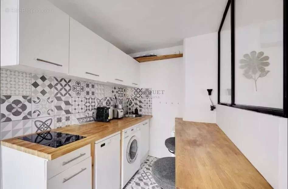 Appartement à PARIS-4E