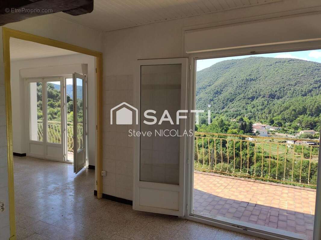 Photo 3 - Appartement à SAINT-FLORENT-SUR-AUZONNET