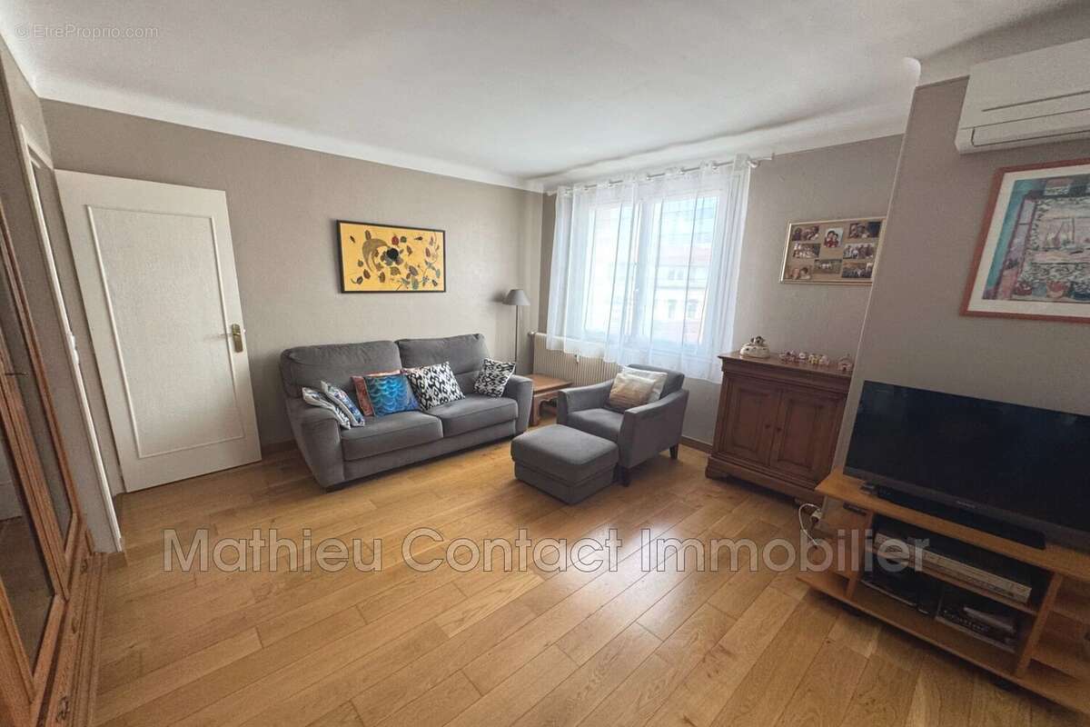 Appartement à NIMES