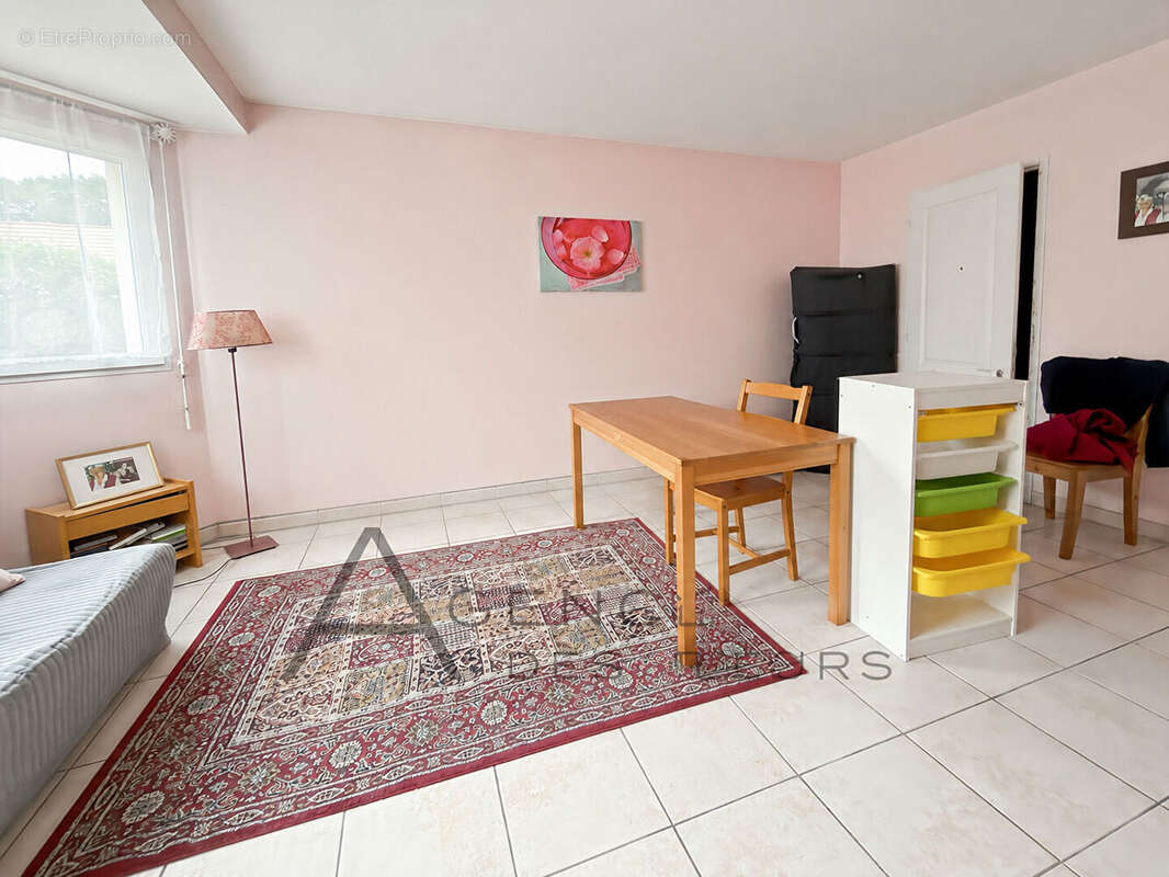 Maison à CLEON