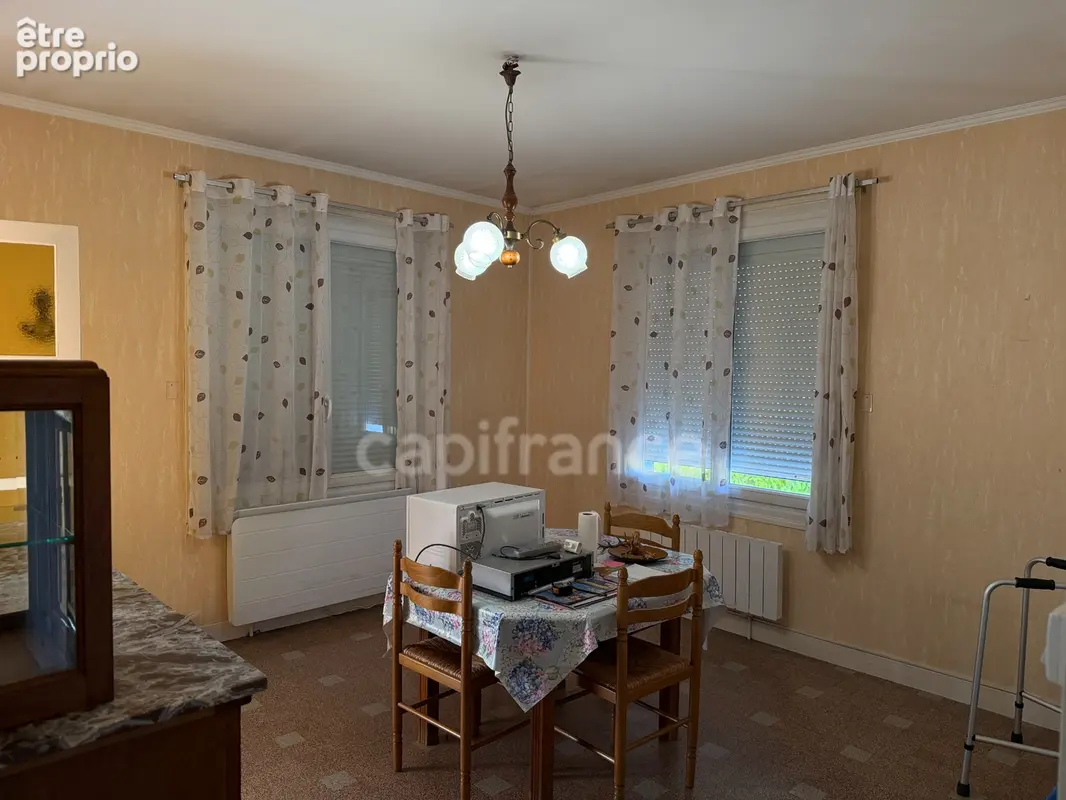 Maison à vendre 4 pièces de 65 m2 JOIGNY (89) 3 chambres sous sol Terrain de 754 m2 - photo 2
