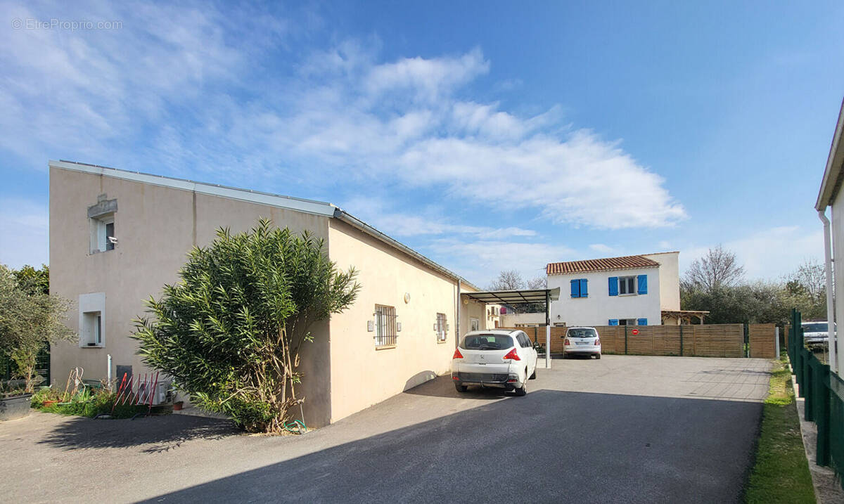 Appartement à L&#039;ISLE-SUR-LA-SORGUE