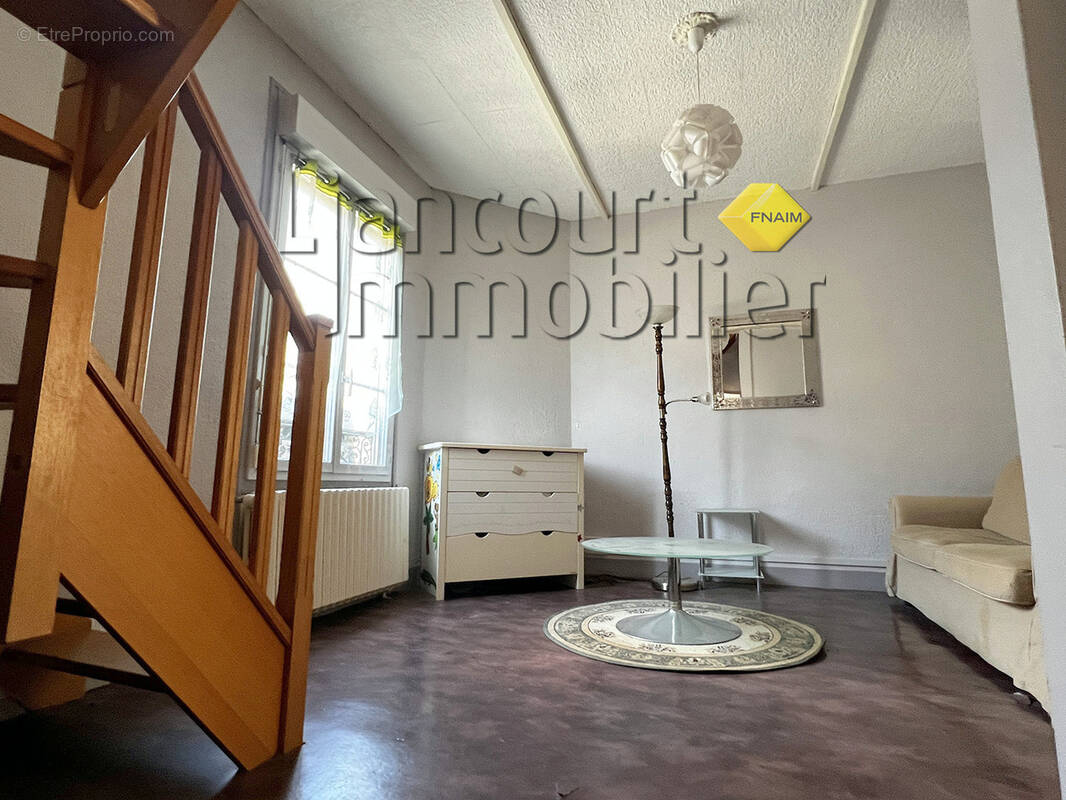 Appartement à LIANCOURT