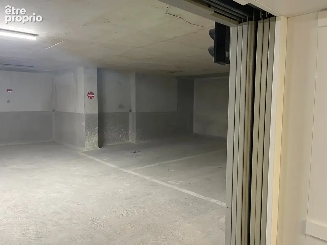 Parking intérieur sécurisé - photo 4