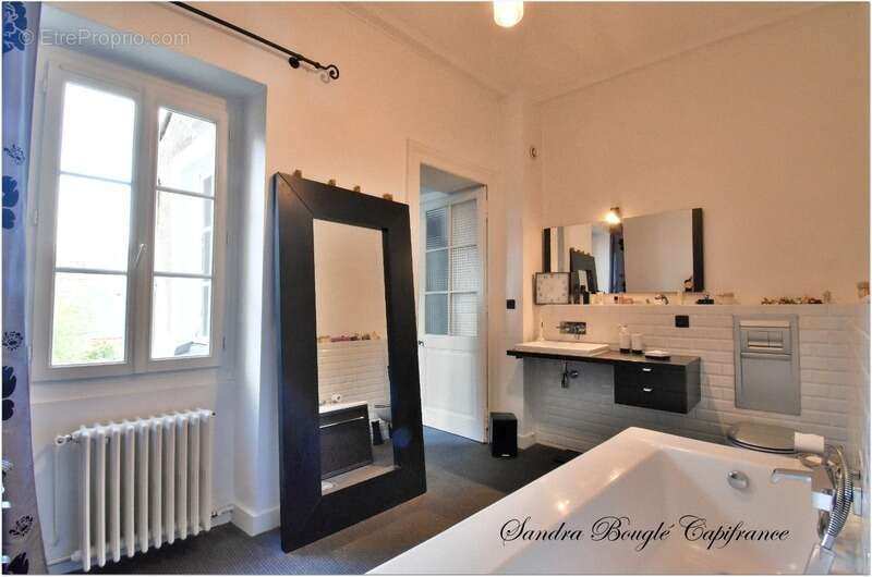 Maison à vendre 12 pièces LAVAL (53) - photo 13