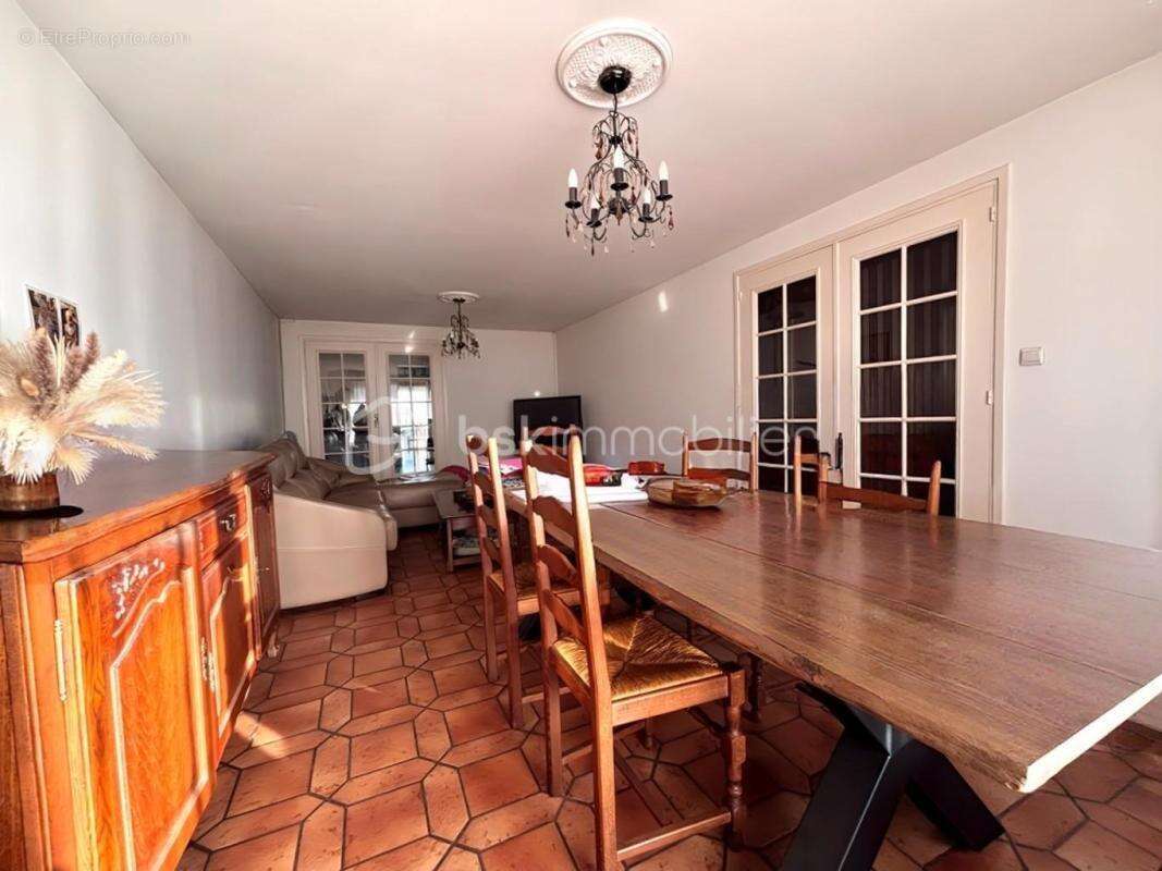 Maison semi-individuelle de plain-pied 3 chambres jardin hangar - photo 3