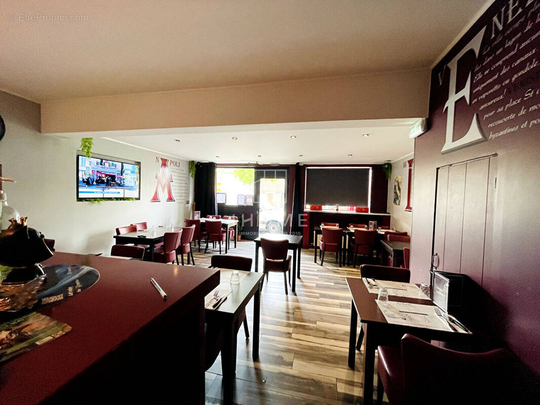Appartement à YVRE-L'EVEQUE