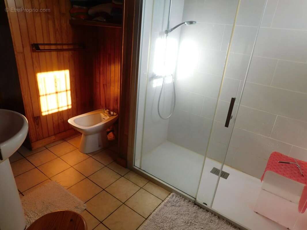 Maison à CARHAIX-PLOUGUER