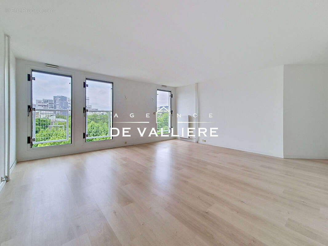 Appartement à NANTERRE