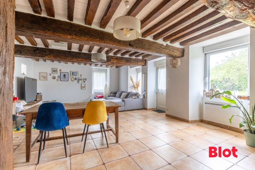 Maison à VISSEICHE